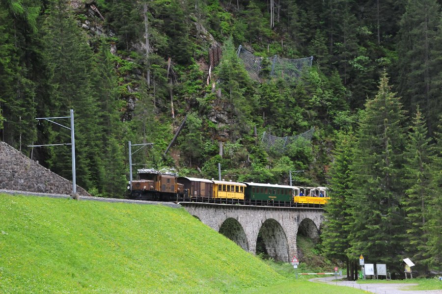 2019.06.11 RhB Ge 6-6 I 415 Krokodil von Davos nach Filisur und zurück (17)